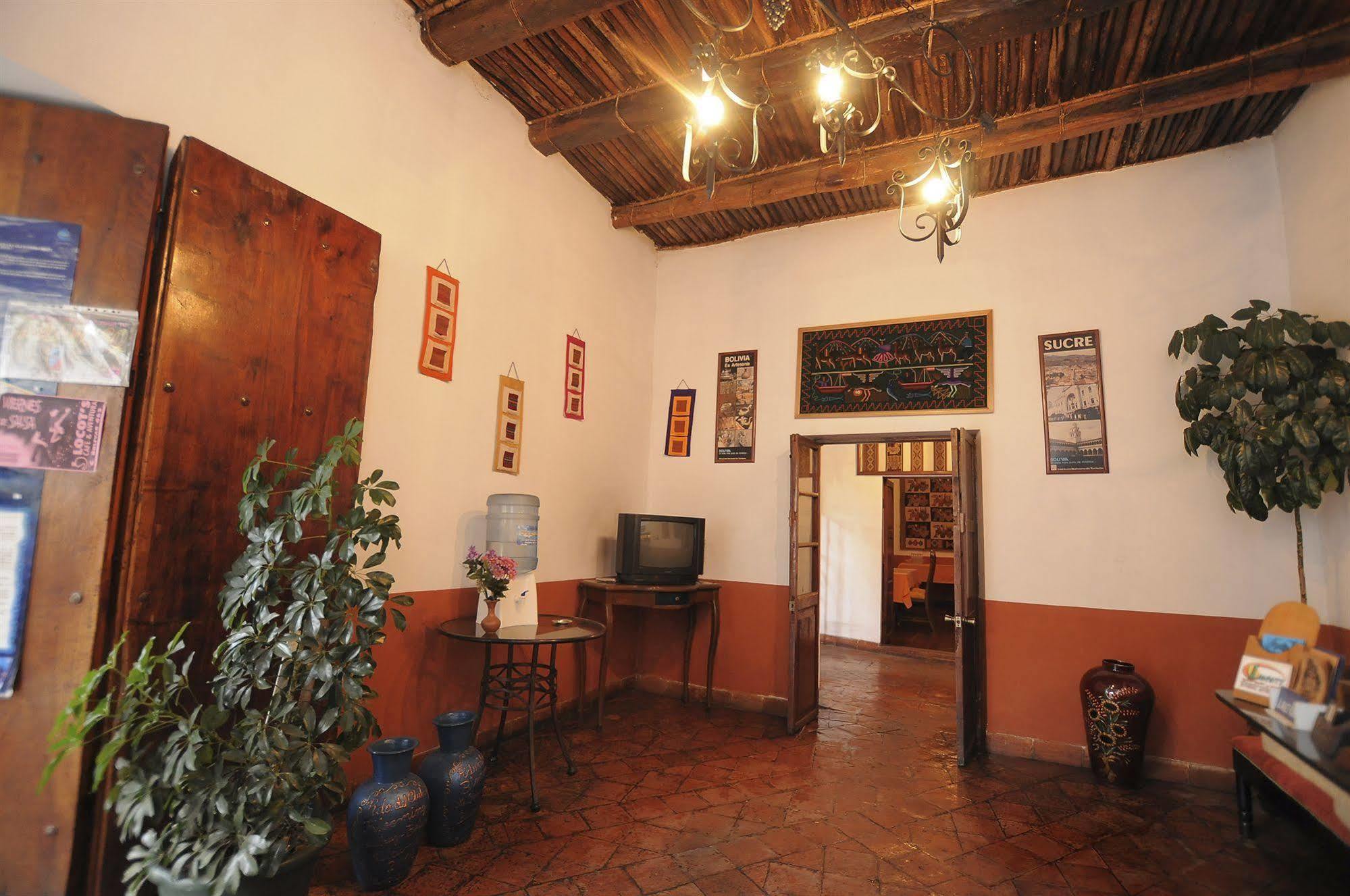 Hostal Recoleta Sur Sucre Dış mekan fotoğraf